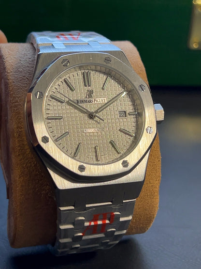 Royal Oak White full set AAA