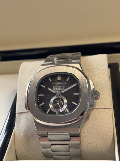 Nautilus Black