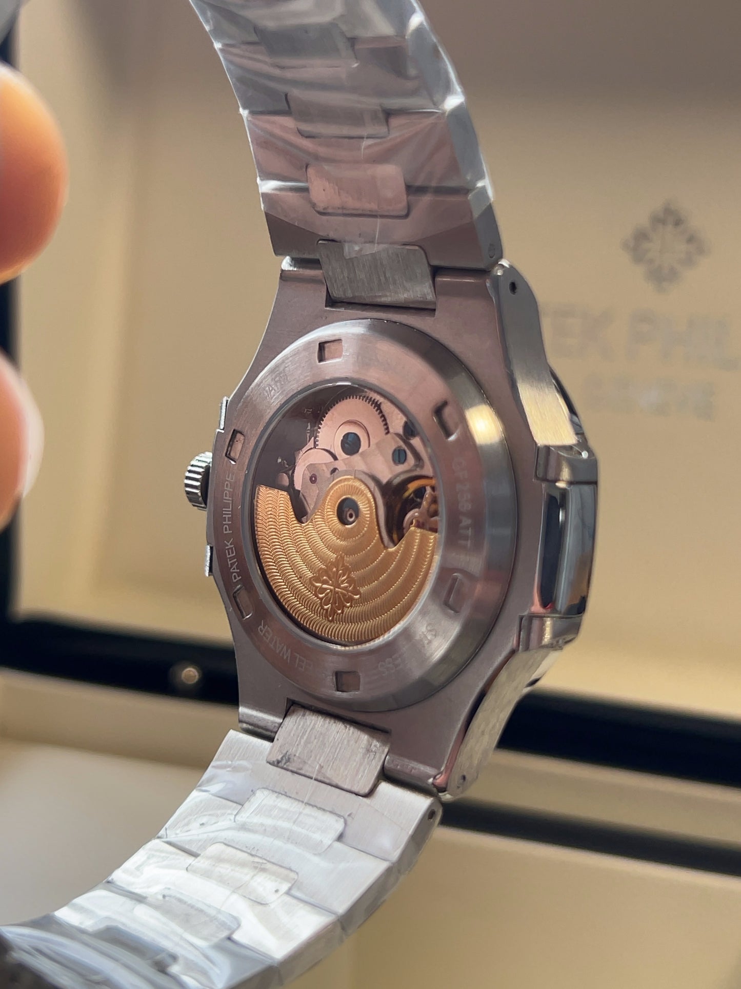Nautilus Black
