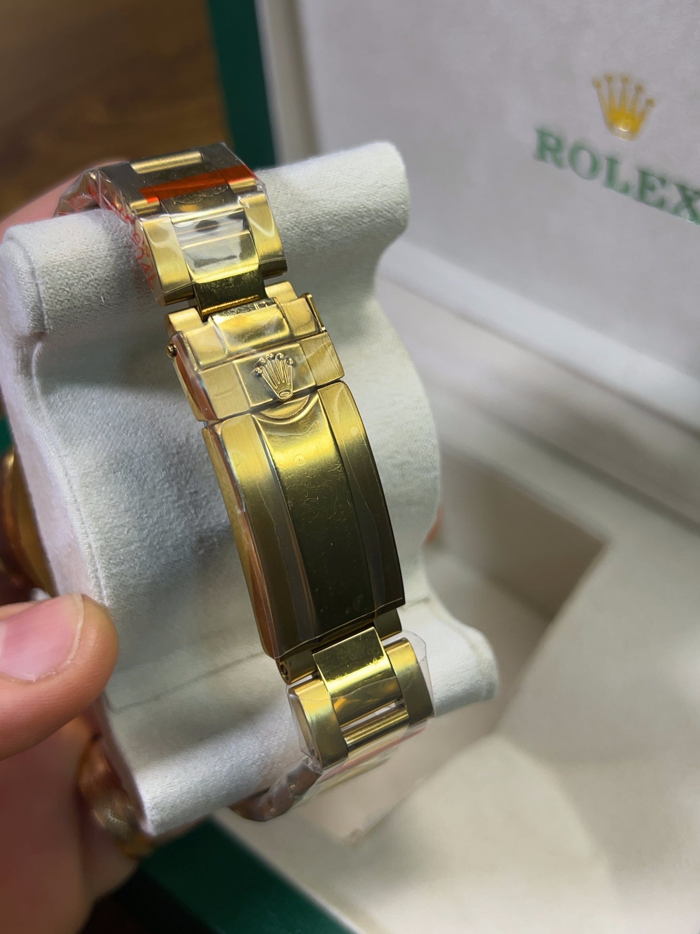 Rolex Submariner Date Oro — Carátula Negra, Bisel Negro