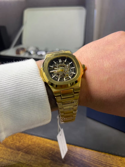 Nautilus Skeleton Dorado Automático
